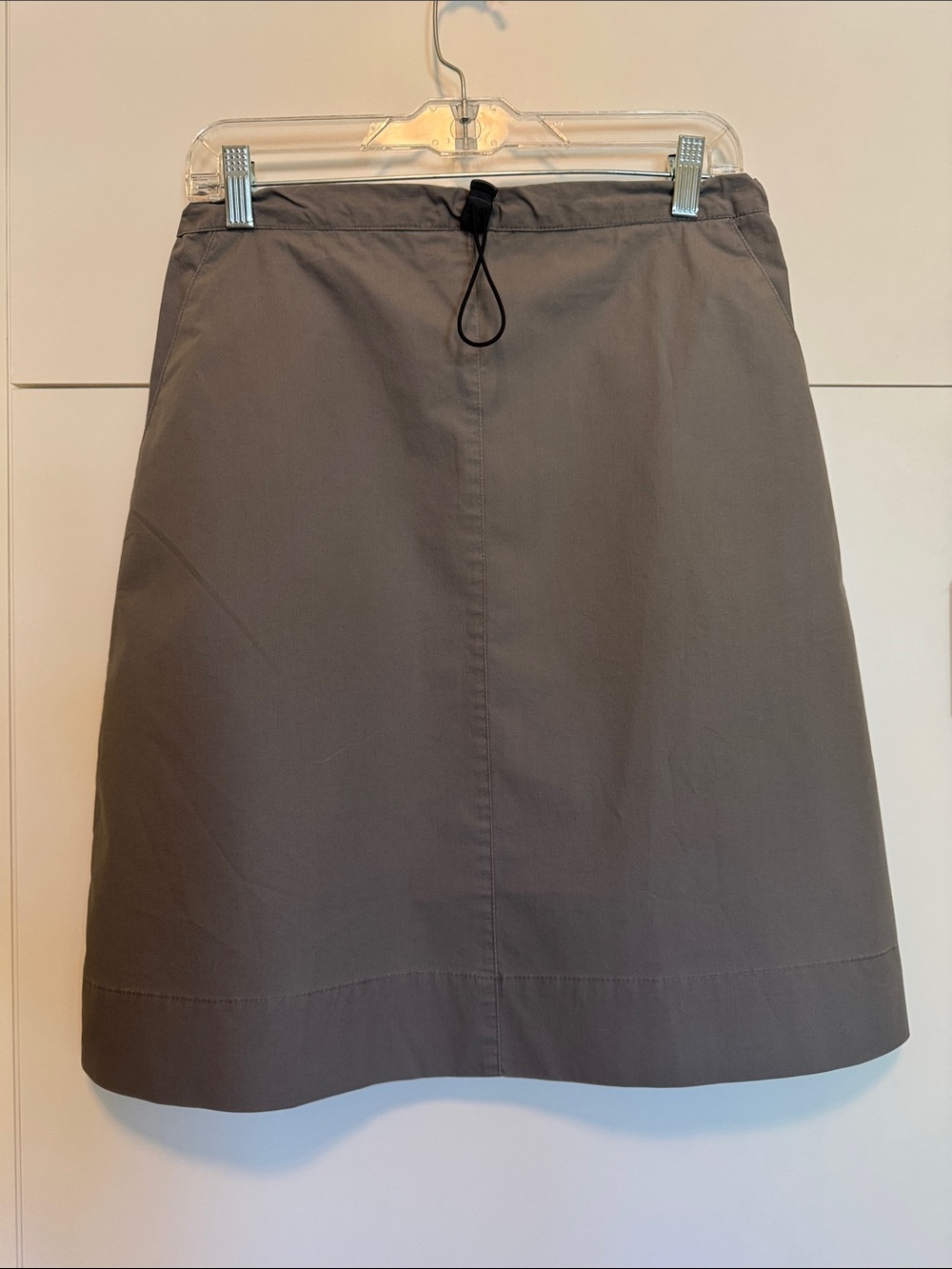 Everyday A-Line Gray Skirt with Drawcord Waist Medium